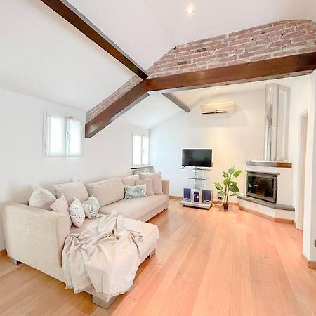 Apartament Elegante Mansarda 300Mt Dal Mare - Centro - Wifi Savona Zewnętrze zdjęcie
